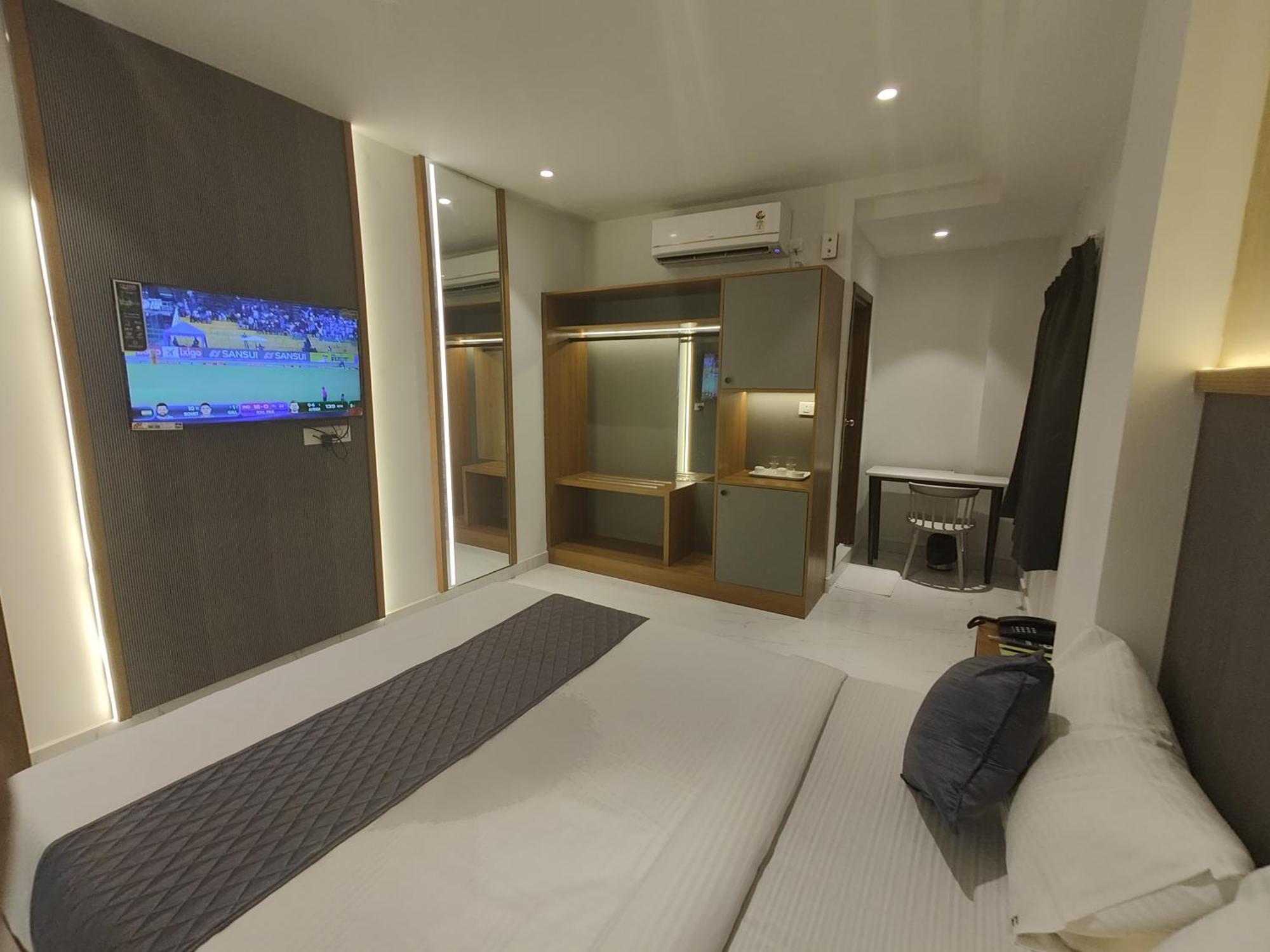 היידראבד Hotel La Premier מראה חיצוני תמונה